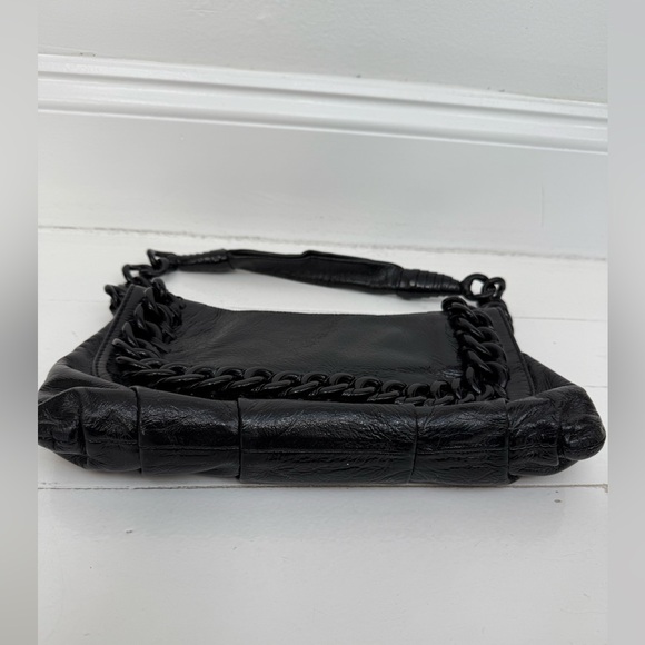 Michael Kors Black Leather Chain Shoulder Bag. - Picture 4 of 12